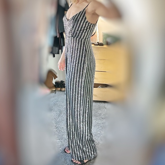 Topshop Sequin Jumpsuit size 6 great condition - Picture 1 of 3